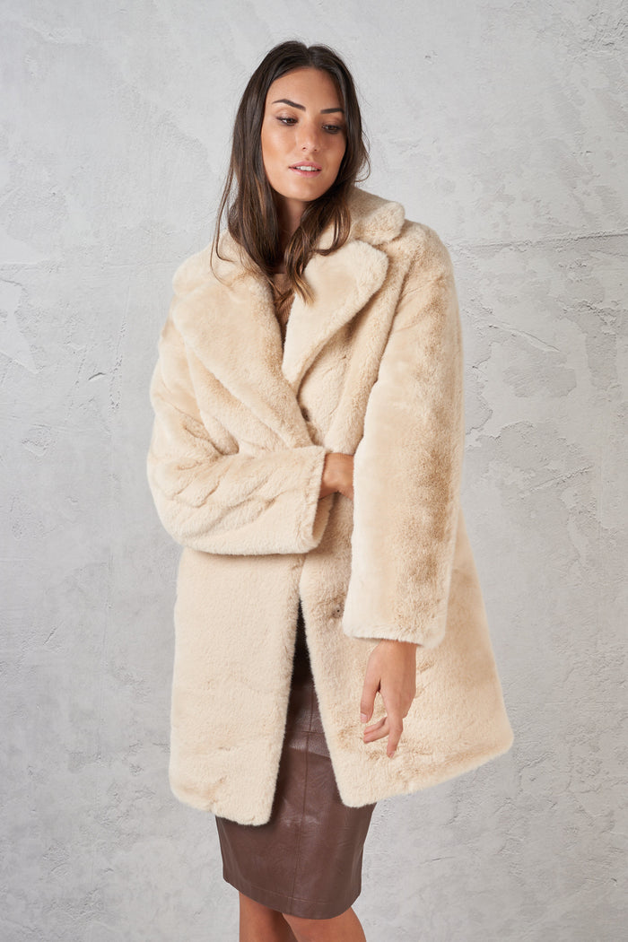 Faux fur coat-2