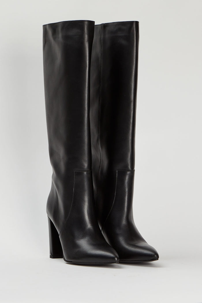 Ovyé Black Leather Boot-2