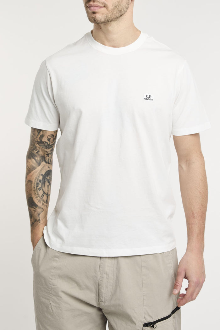 T-shirt logo