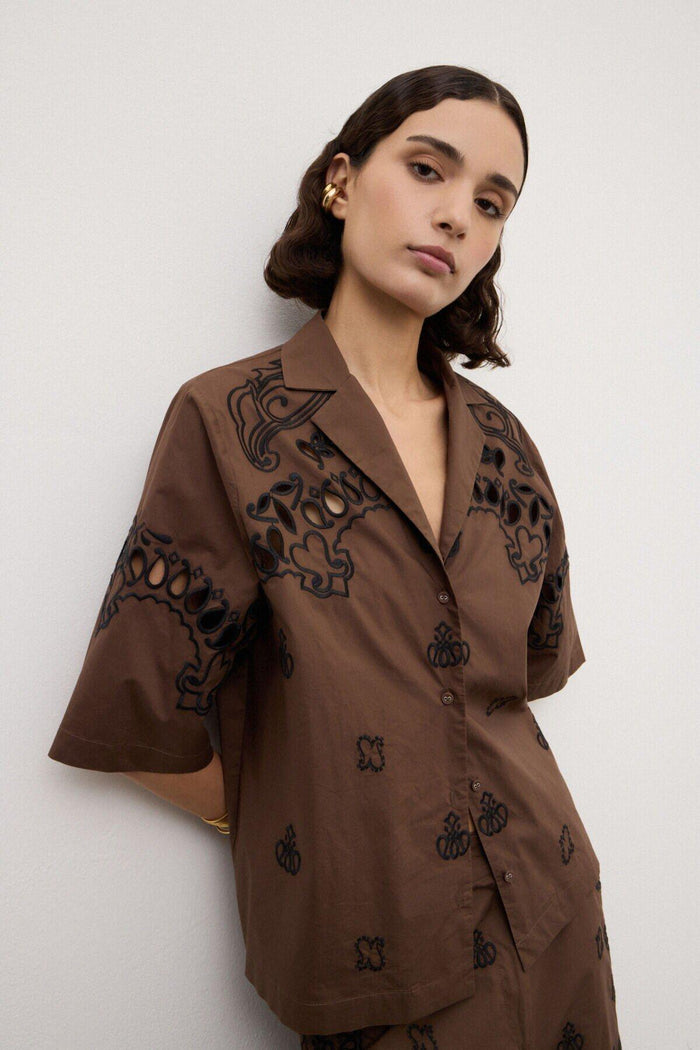Camicia relaxed ricamata
