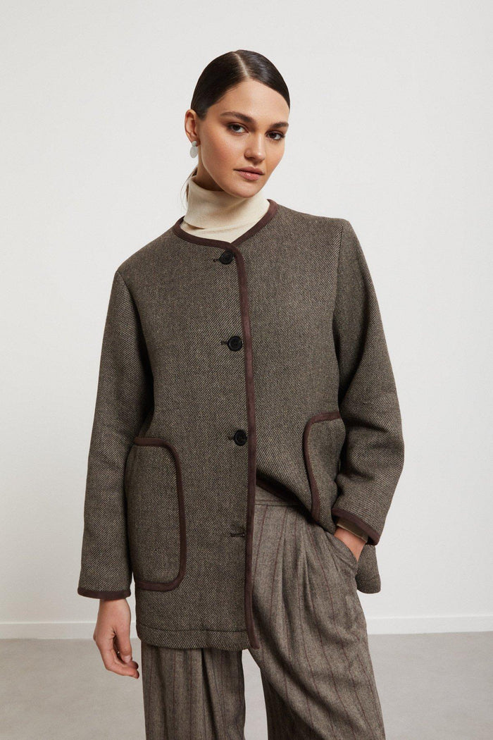 Cappotto con collo staccabile