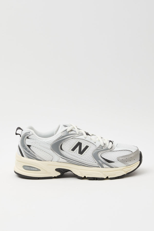 Sneakers 530