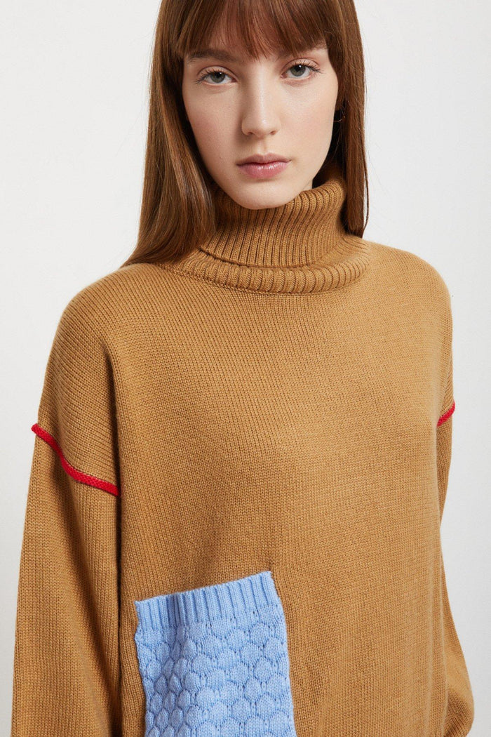 Maglione con dettagli a contrasto-2