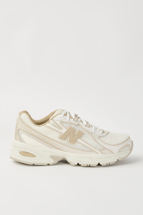 Sneakers 740
