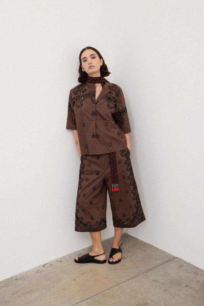 Pantaloni cropped ricamati-2