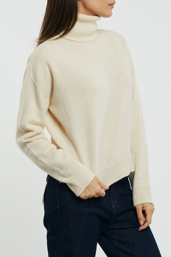 Otto d'Ame Wool/Viscose/Polyamide/Cashmere Blend Sweater Natural